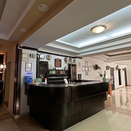 Shanyrak Hotel Темиртау Экстерьер фото