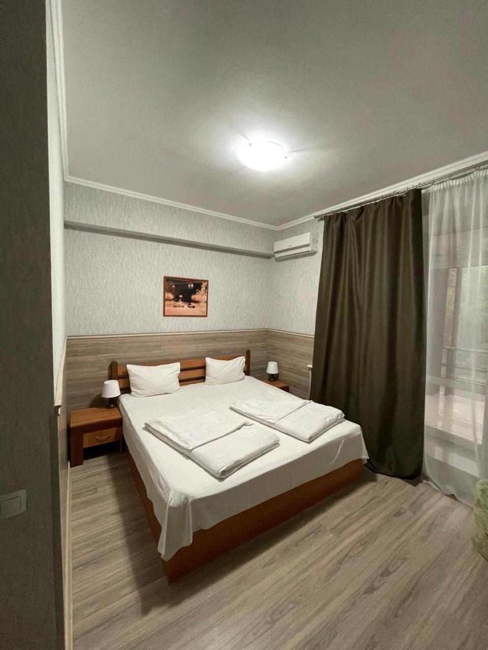 Shanyrak Hotel Темиртау Экстерьер фото
