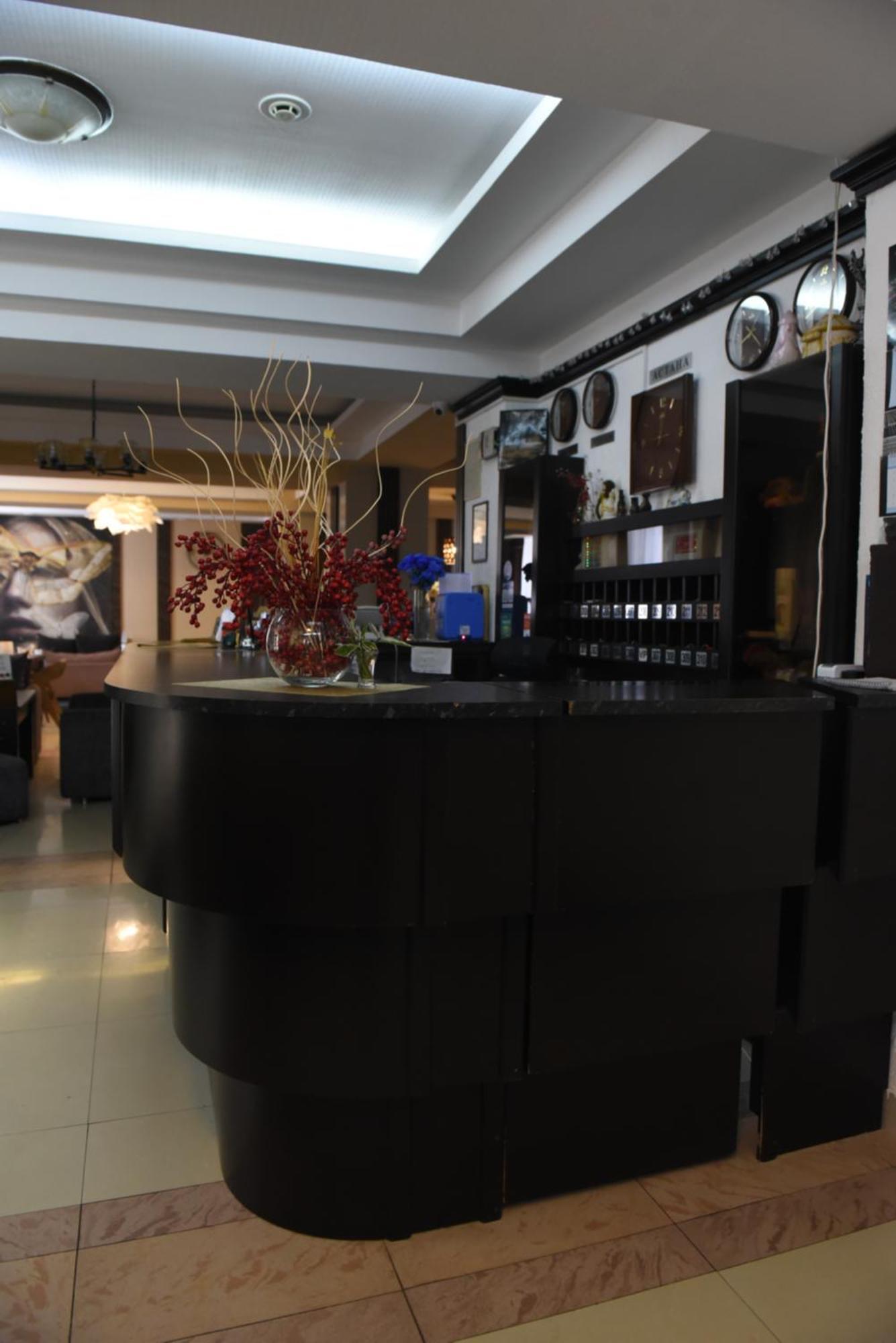 Shanyrak Hotel Темиртау Экстерьер фото